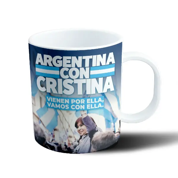 Taza de Plástico Cristina Argentina con Cristina, vienen por ella