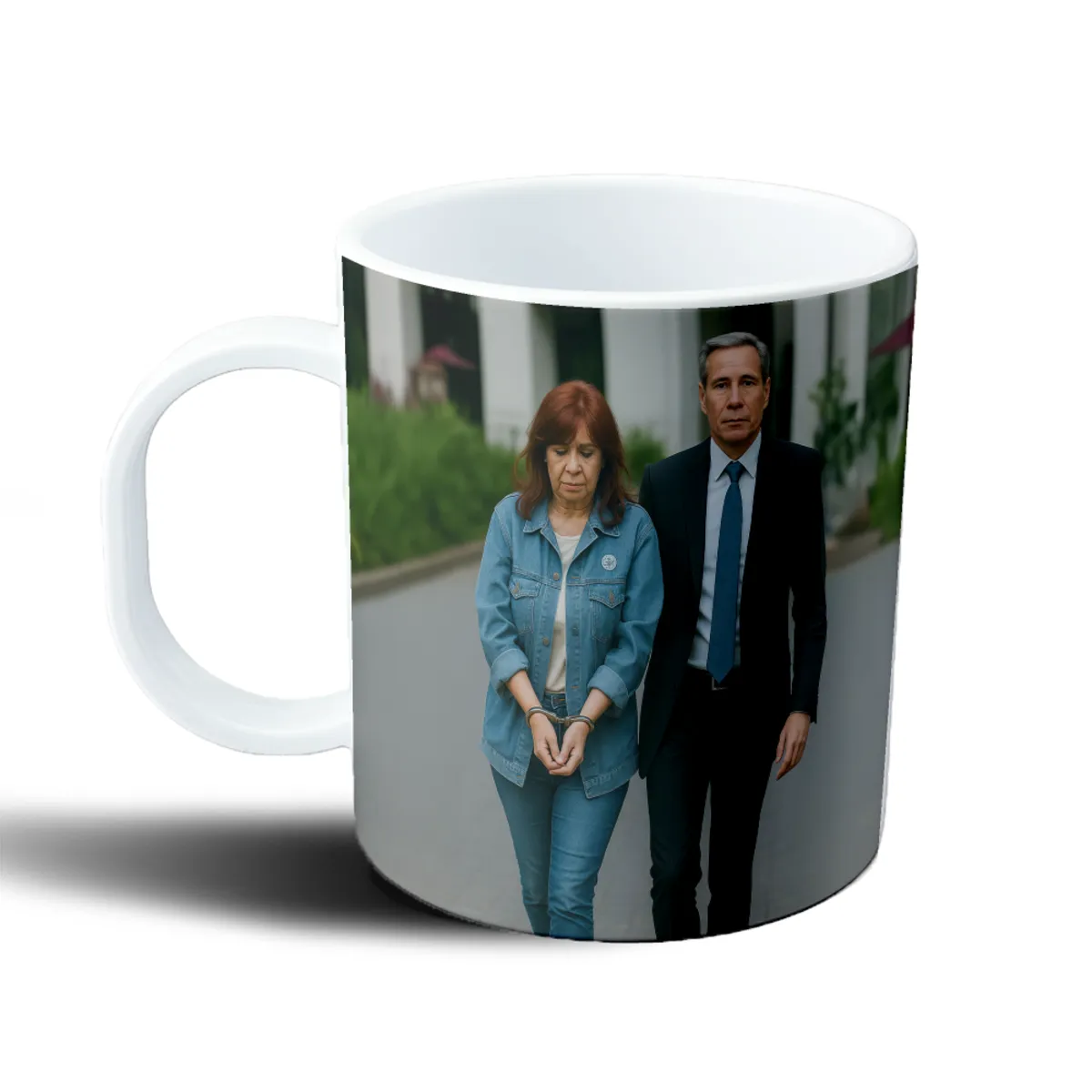 Taza de Plástico Cristina Presa Caminando Esposada - vista 2