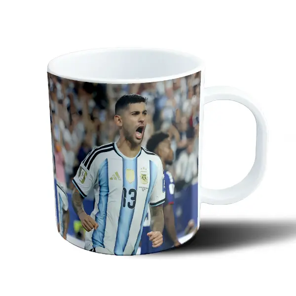Taza de Plástico Cuti Romero Selección Argentina Grito