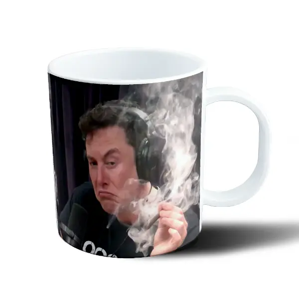 Taza de Plástico Elon Musk Fumando Meme
