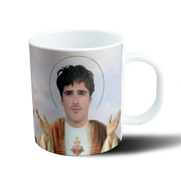 Taza de Plástico Jacob Elordi Sagrado Corazón Santo