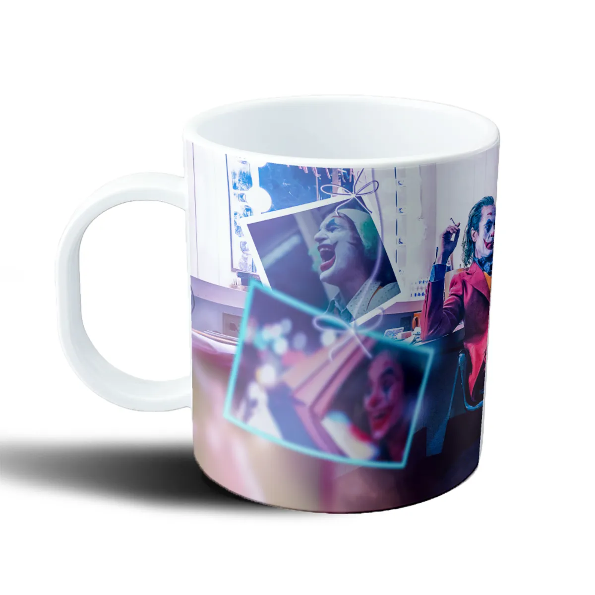 Taza de Plástico Joker Fumando en Sillón Rojo - vista 2