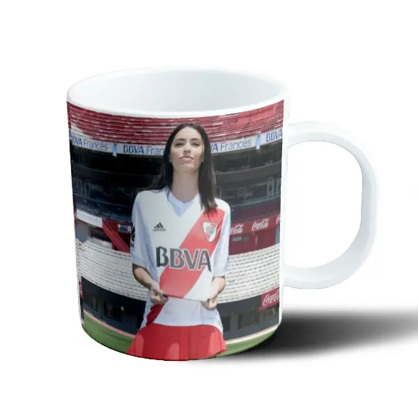 Taza de Plástico Lali con Camiseta de River Plate