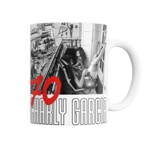 Taza de Cerámica Charly Garcia 70 Guitarra en el Balcón