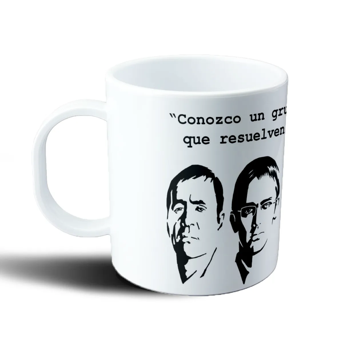 Taza de Plástico Los Simuladores Conozco un grupo de personas que resuelven problemas - vista 2
