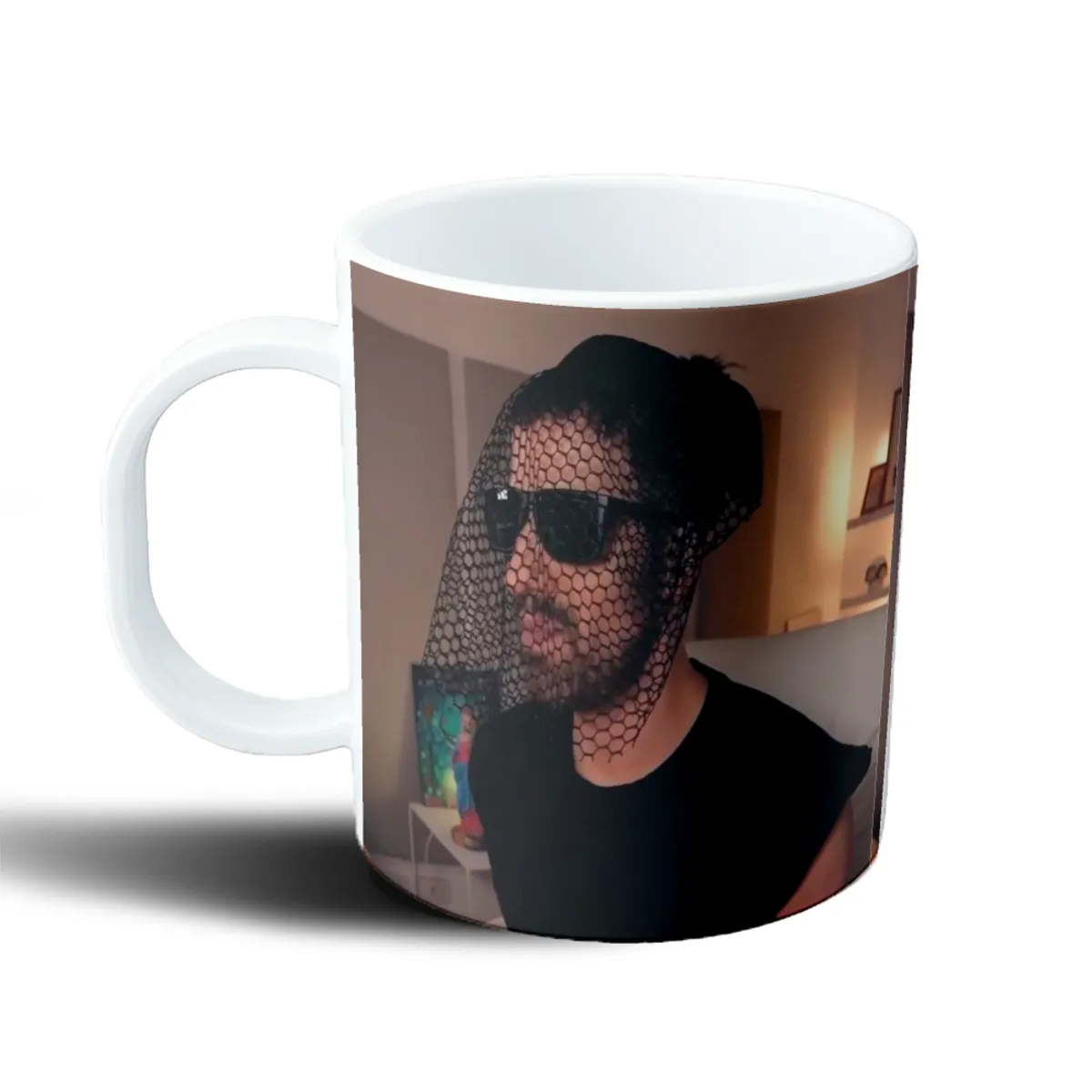 Taza de Plástico Martin Cirio con Velo y Lentes - vista 2