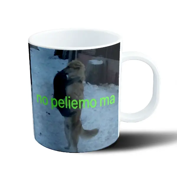 Taza de Plástico Meme Perro Invierno No Peliemo Ma