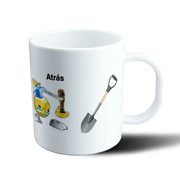 Taza de Plástico Meme Argentina Trofeo del Mundial y Pala