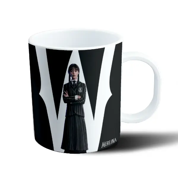 Taza de Plástico Merlina Wednesday Addams Uniforme Nevermore
