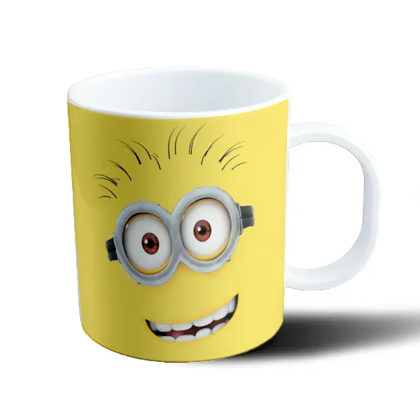Taza de Plástico Minions Ojos Grandes con Lentes