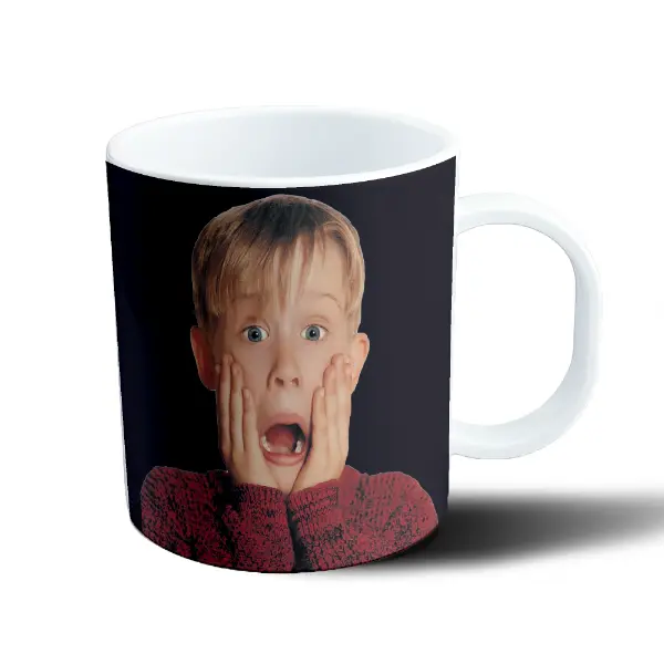 Taza de Plástico Mi Pobre Angelito Kevin Grito