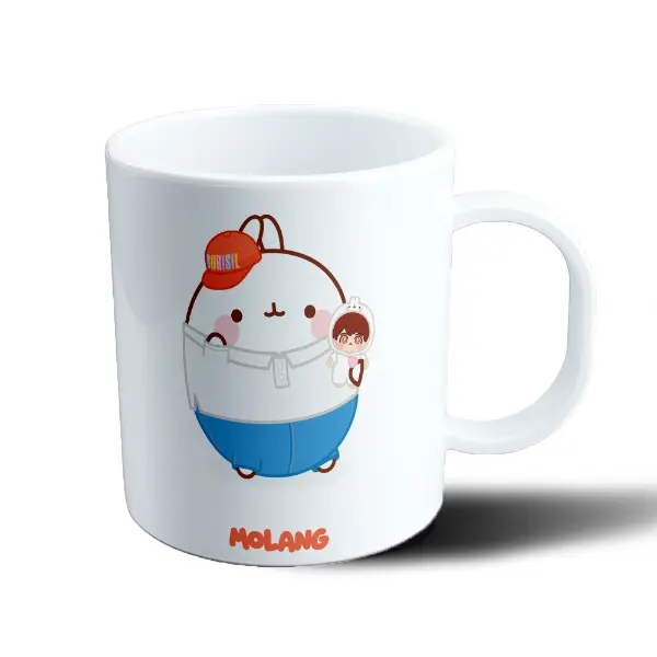 Taza de Plástico Molang con Gorra Burisil y Amigo Conejo
