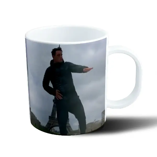 Taza de Plástico Momo Torre Eiffel Pose