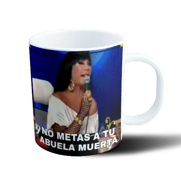 Taza de Plástico Moria Casán No metas a tu abuela muerta